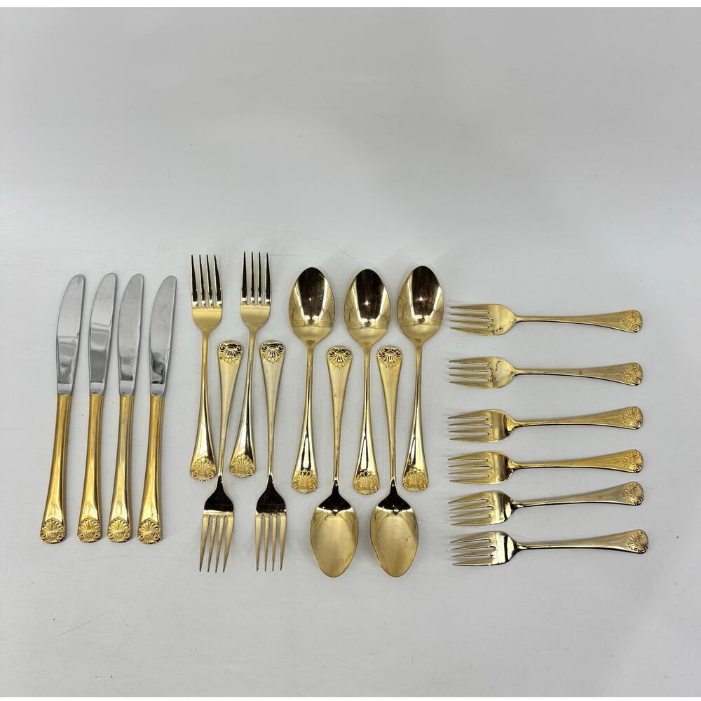 Shell Gold Tone Dinner Spoons Forks Flatware 19 Pcs Stainless Hollywood Regency